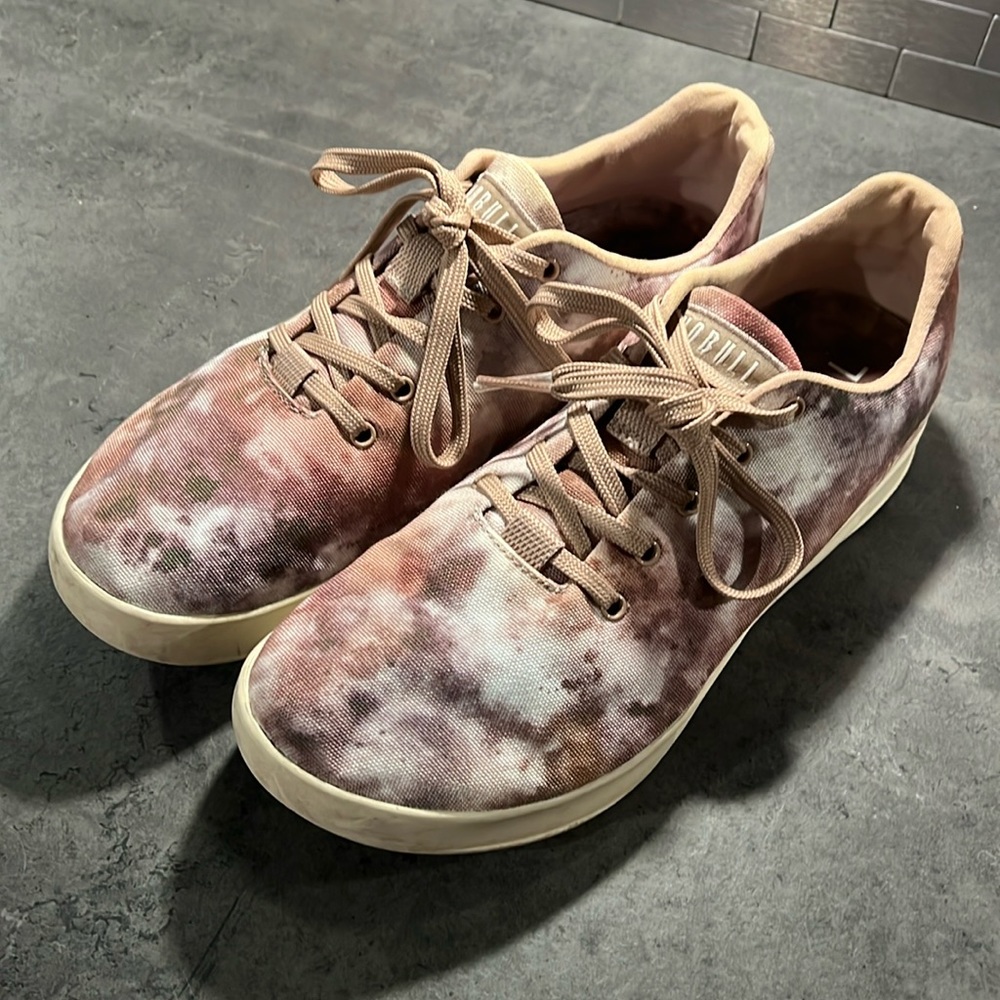 NoBull canvas trainers- great condition
